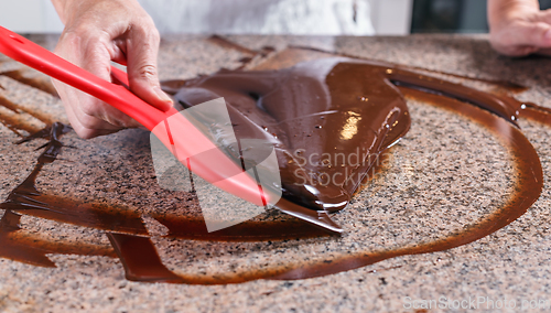 Image of Tempering of the chocolate