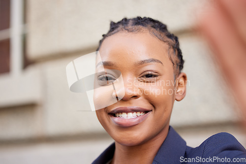 Image of Black woman, business face and smile for a selfie while online for a social media update on leadership status or profile. Portrait of African entrepreneur outdoor happy about career choice and future
