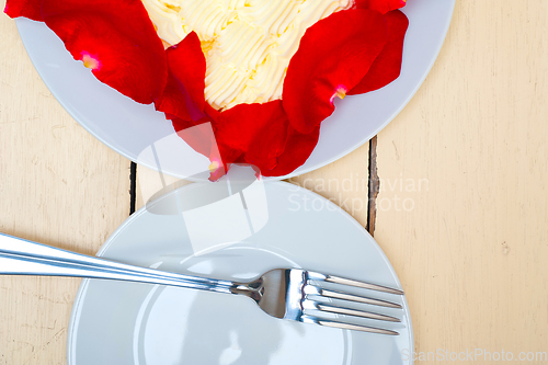 Image of whipped cream mango cake