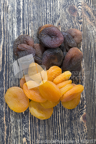 Image of dried apricot
