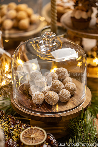 Image of Chocolate and biscuits balls