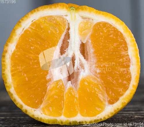 Image of tasty oranges