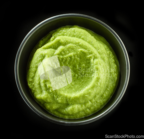 Image of bowl of green vegetable puree