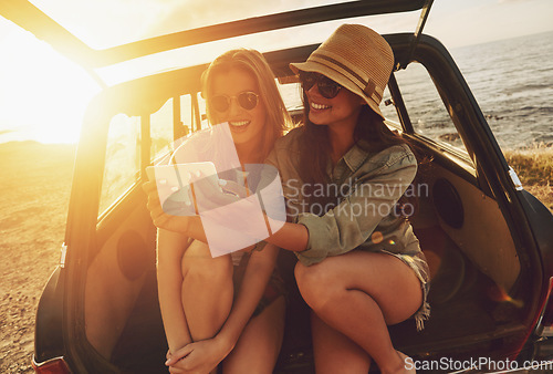 Image of Women friends, selfie and car on road trip, beach and happy for social media app with smile on holiday. Woman, smartphone and happy friendship, ocean vacation or sunglasses for summer sunshine on web