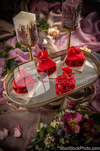 Image of Ispahan macaron cake