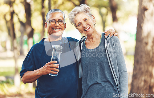 Image of Portrait, exercise and senior couple with water bottle for training, workout and park. Mature man, old woman and hydration for practice, cardio and energy for wellness, health and fitness in nature