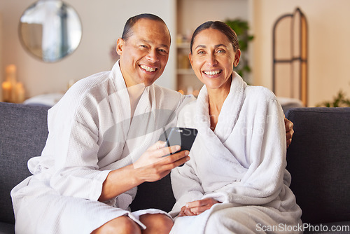 Image of Senior couple at spa, portrait with smartphone and happy smile, wellness and commitment with romantic trip to luxury resort. Technology, phone and relax together, happiness and romance on holiday