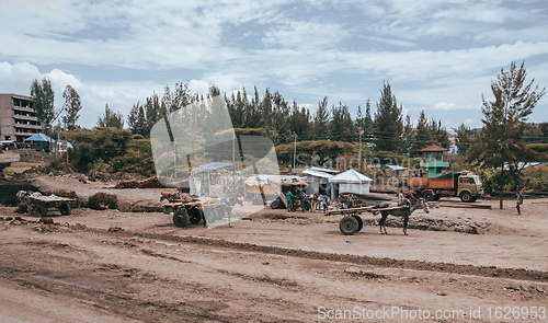 Image of People on the outskirts of Gondar, Ethiopia