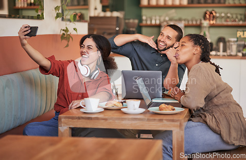 Image of Relax, happy and selfie with friends in coffee shop for lunch break, social media and food blog. Remote work, internet and diversity with group of people in cafe for live streaming, comedy or reunion