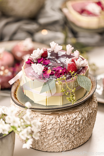 Image of Little circle cake for Mother day