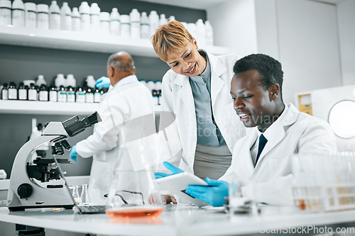 Image of Doctor, tablet or scientist people in science laboratory for DNA research, medical and medicine data analysis. Smile, healthcare teamwork or nurse for health, cancer innovation or virus test study