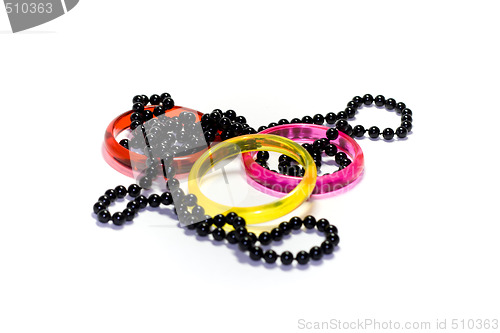 Image of Three colour rings and necklace