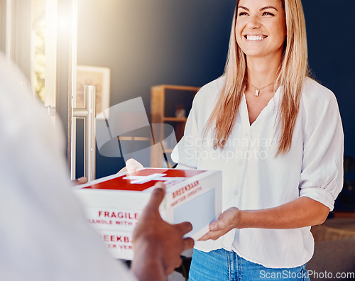 Image of Woman, medicine or receiving courier box in house or home from medical supply chain, logistics or healthcare ecommerce. Smile, happy or customer and deliveryman parcel, retail pills or wellness cargo