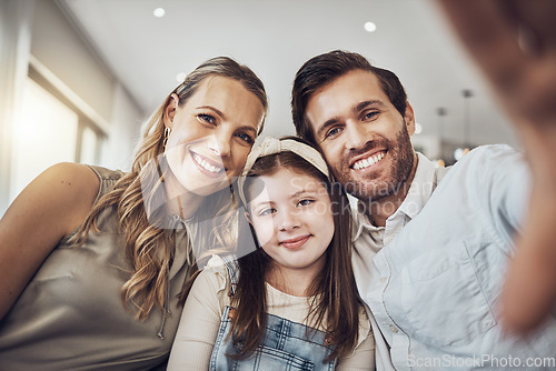 Image of Portrait, mother or father with a girl take a selfie as a happy family in living room bonding in Australia. Child, smile or parents relaxing with a smile enjoying quality time taking lovely pictures