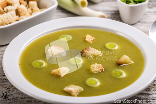 Image of Fresh green leek soup