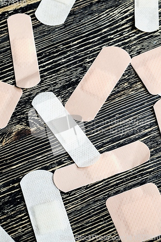 Image of medical band-AIDS