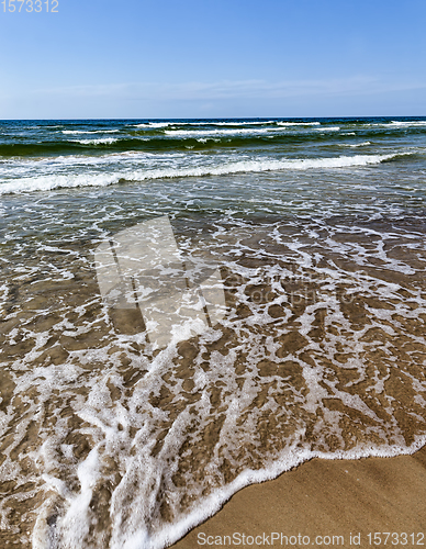 Image of empty seashore