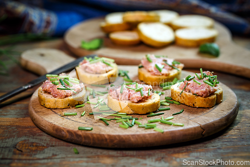 Image of Bruschetta with Tea sausage