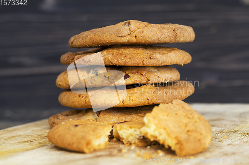 Image of broken cookies