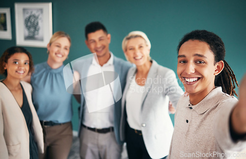 Image of Business people, portrait smile and selfie for profile picture, vlog or team building at the office. Group of employee workers smiling for photo memory, social media or online influencer in about us