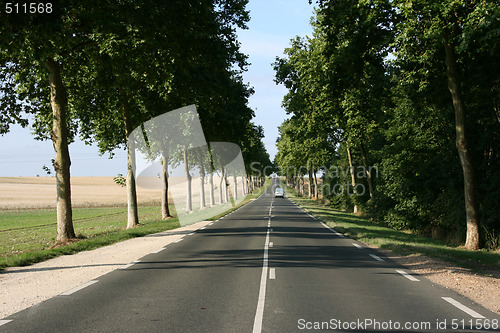 Image of Straight road