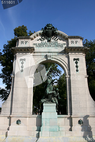 Image of Chartres war memorial