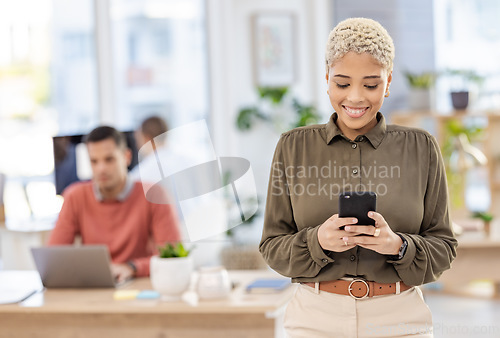 Image of Black woman in business, smartphone and communication in workplace, reading post and mockup with smile. Meme online, social media manager and content creator for startup, creative and connectivity