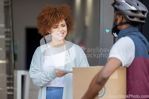 Image of Black woman, ecommerce and smile for delivery box, cargo service and online purchase or order at door. Happy African American female customer smiling with papers for package, deliver or shipment