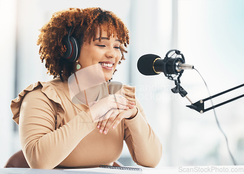 Image of Black woman, microphone and podcast or radio presenter talking for broadcast, live streaming or speech. Happy African American female influencer, host or speaker with mic and smile for talk show