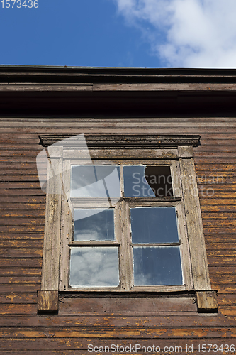 Image of wooden house