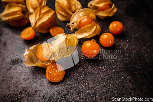 Image of Yellow physalis fruits