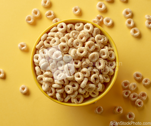 Image of bowl of breakfast cereal honey rings