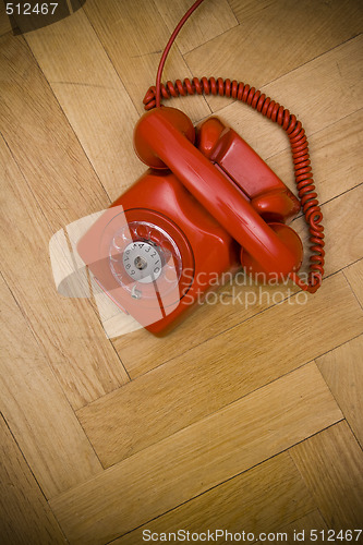 Image of red telephone