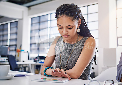 Image of Office tablet, reading and black woman working on data analysis, social media statistics or advertising insight. Brand monitoring software, customer experience research or person review web analytics