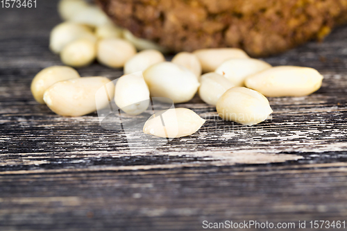 Image of cookies and peanuts