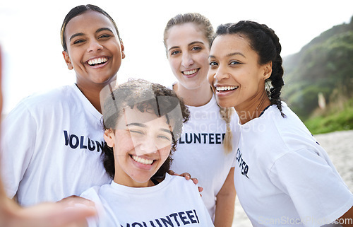 Image of Portrait, selfie and volunteer women at beach taking pictures for earth day, environmental sustainability or recycling. Charity, community service and group smile of happy girls or friends laughing.