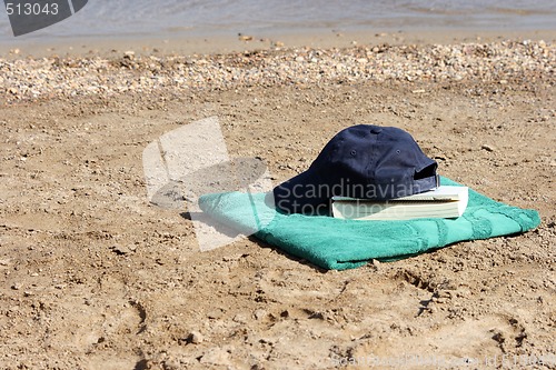 Image of towel and hat