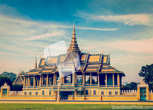 Image of Royal Palace complex in Phnom Penh