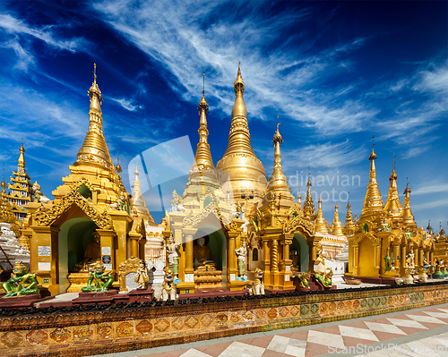 Image of Shwedagon pagoda