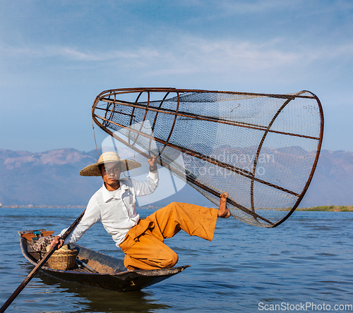 Image of Burmese fisherman at Inle lake, Myanmar