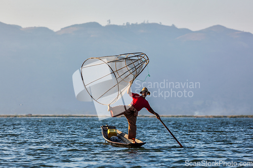 Image of Traditional Burmese fisherman at Inle lake