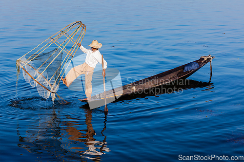 Image of Traditional Burmese fisherman at Inle lake