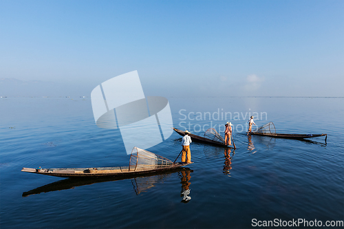 Image of Burmese fisherman at Inle lake, Myanmar