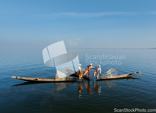 Image of Burmese fisherman at Inle lake, Myanmar