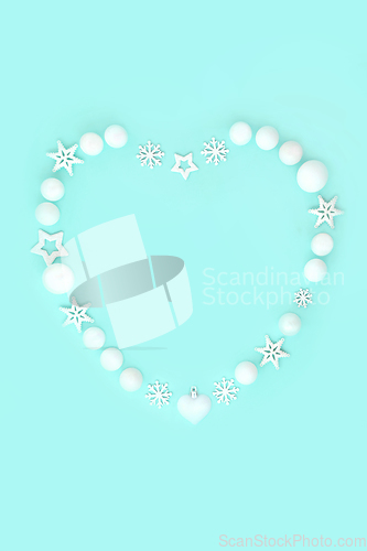 Image of Christmas Heart Shape Wreath of White Bauble Decorations 