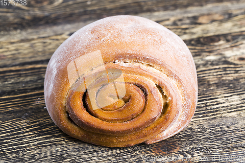 Image of whole fresh bun