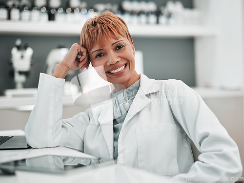 Image of Portrait, science and smile of woman doctor in the lab for research, innovation or breakthrough. Medical, study and a happy mature scientist working in a laboratory for pharmaceutical development