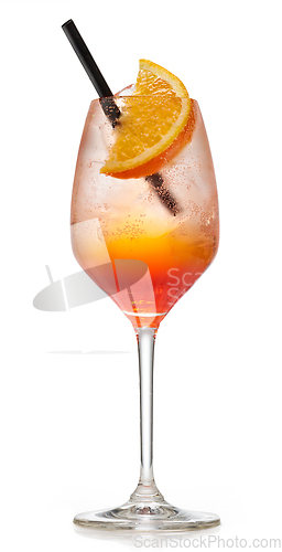 Image of glass of aperol spritz cocktail