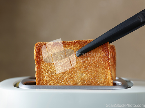 Image of freshly toasted bread slices
