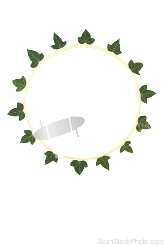Image of Winter Ivy Leaf Wreath Design